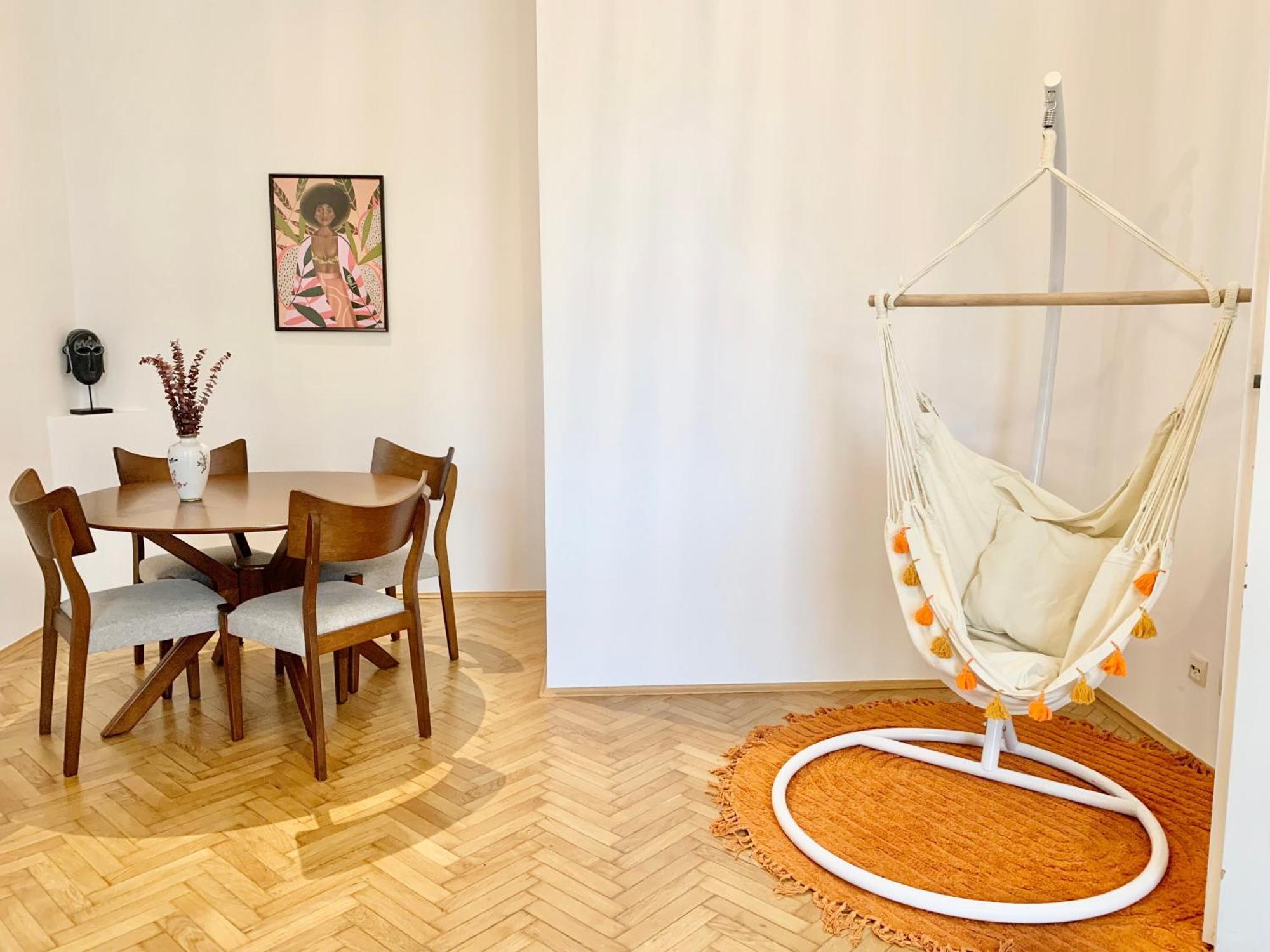 Bamboo City Apartment : A Cozy Family Haven In Vienna'S 9Th District ภายนอก รูปภาพ